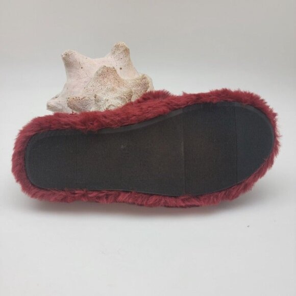 Women's Burgundy Faux Fur Slipper Fuzzy Warm Fluffy Slip On Slide Sandal - Picture 6 of 6